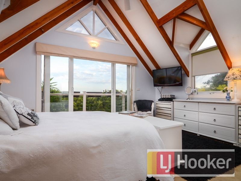 206-210 King Road, Harkaway VIC 3806