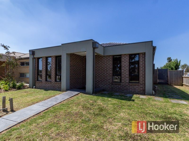 134 Sabel Drive, Cranbourne North VIC 3977