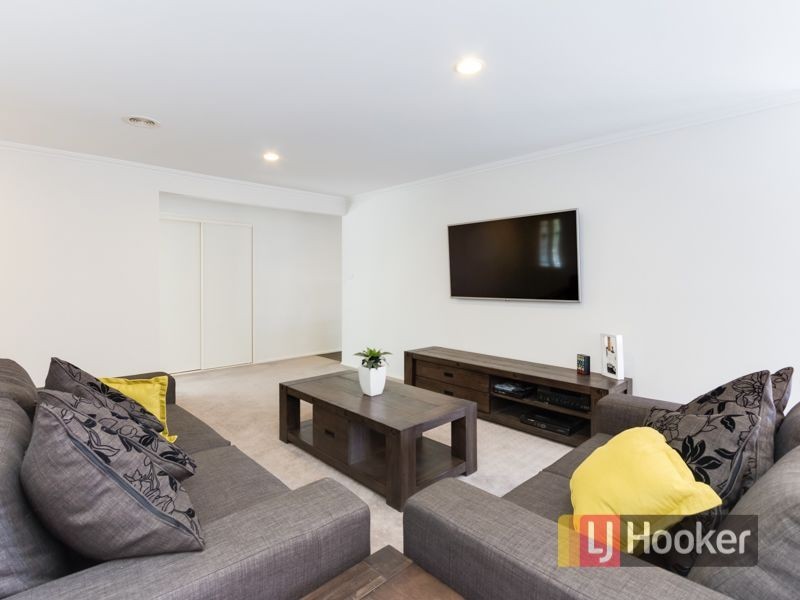 1 Retreat Circuit, Beaconsfield VIC 3807