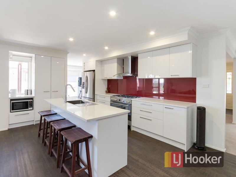 1 Retreat Circuit, Beaconsfield VIC 3807