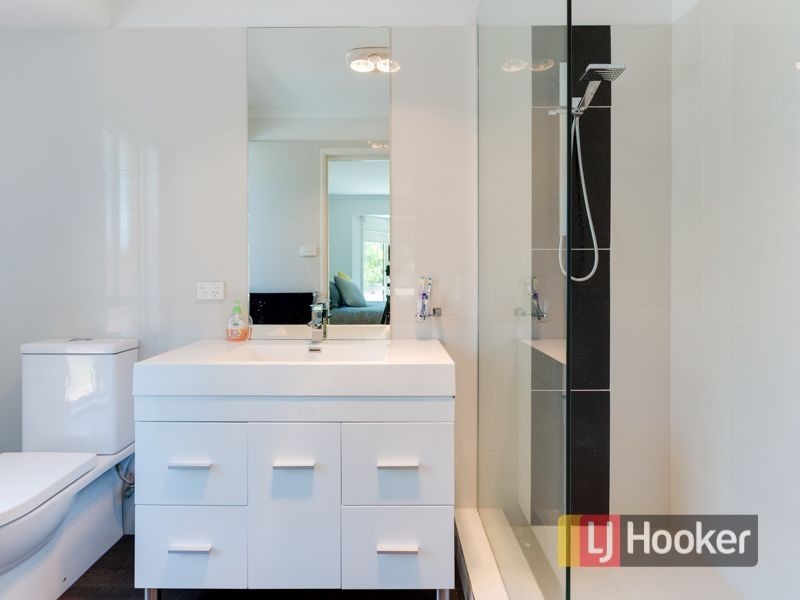 1 Retreat Circuit, Beaconsfield VIC 3807