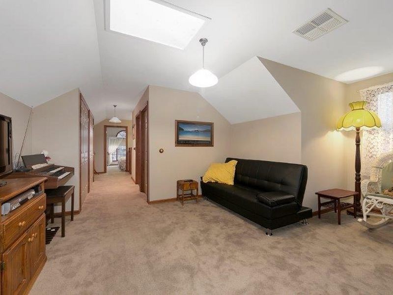 3 Don Collins Way, Berwick VIC 3806