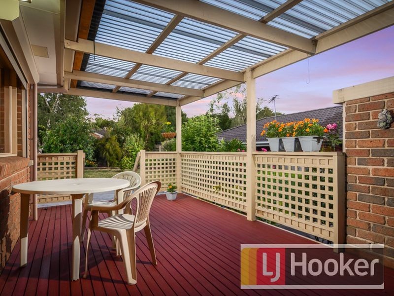 22 Howitt Court, Berwick VIC 3806