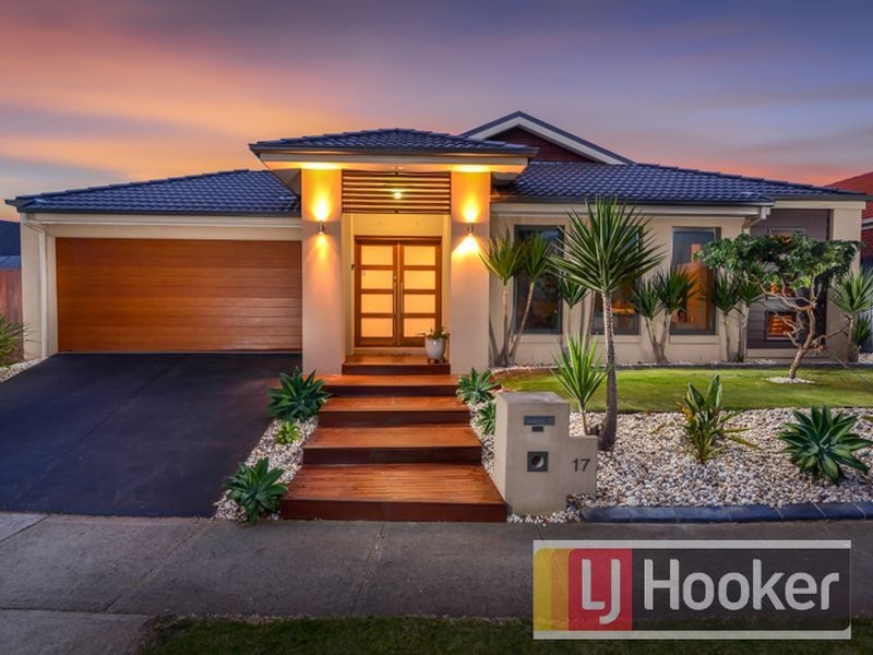 17 Lorikeet Drive, Berwick VIC 3806