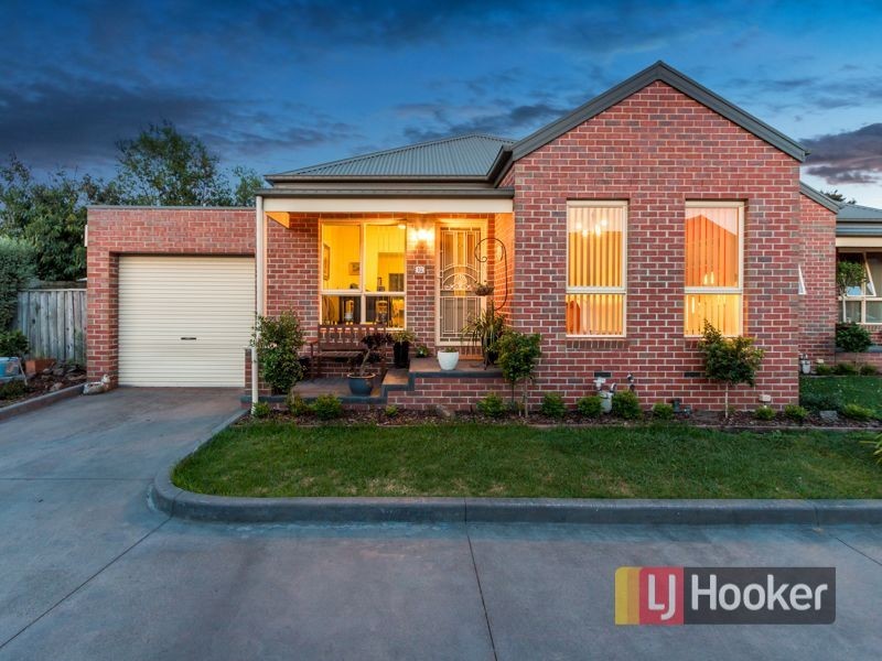 Unit 12/10 Parkhill Drive, Berwick VIC 3806