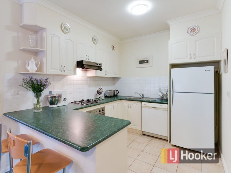 Unit 12/10 Parkhill Drive, Berwick VIC 3806