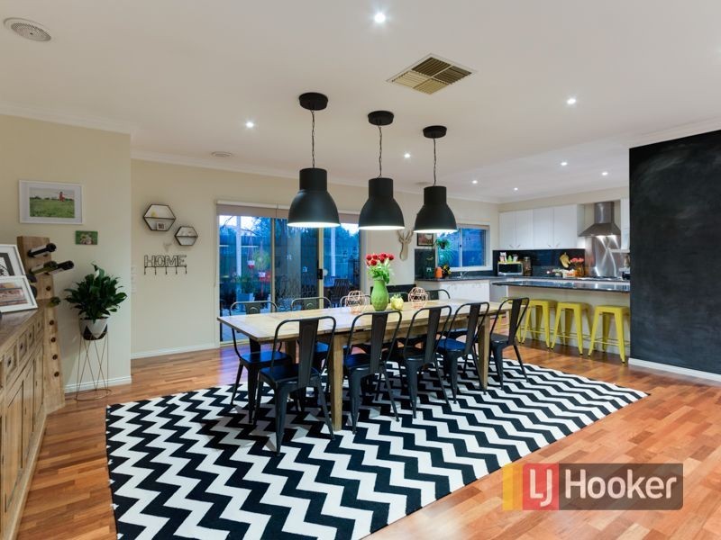 4 Shane Court, Berwick VIC 3806