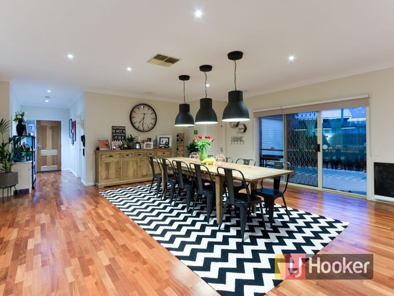 4 Shane Court, Berwick VIC 3806