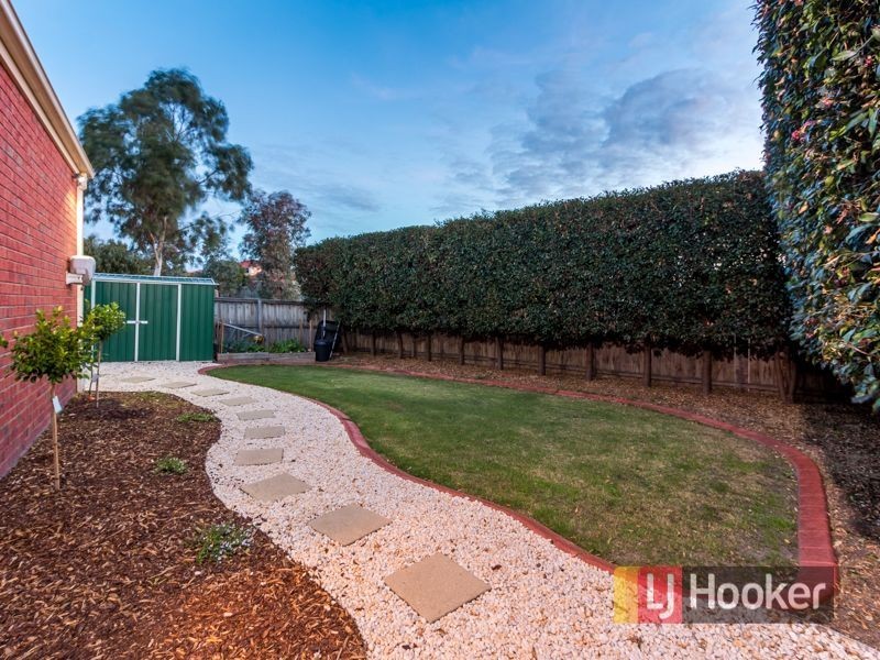 4 Shane Court, Berwick VIC 3806