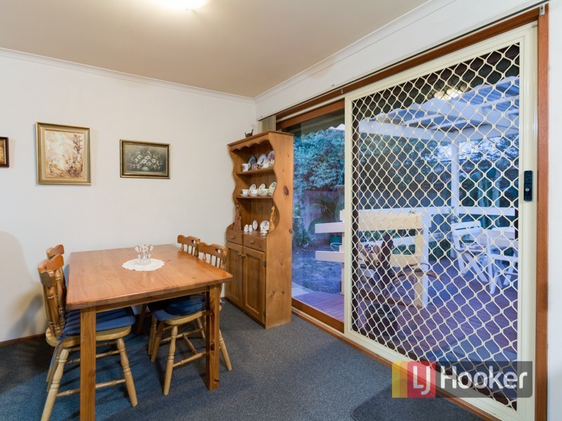 2 Karwin Close, Berwick VIC 3806