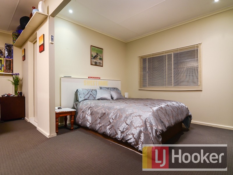 5 Knapton Avenue, Beaconsfield Upper VIC 3808