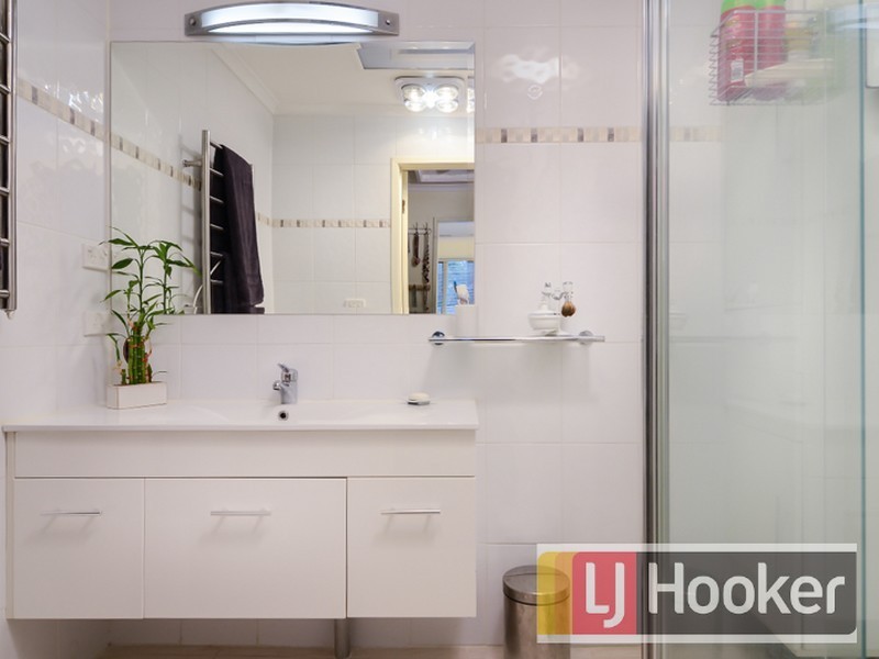 5 Knapton Avenue, Beaconsfield Upper VIC 3808