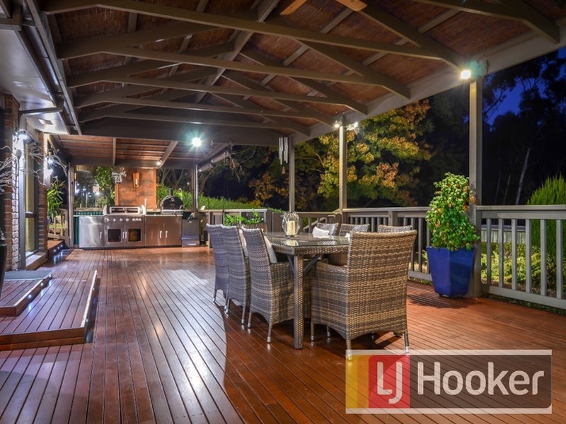 5 Knapton Avenue, Beaconsfield Upper VIC 3808