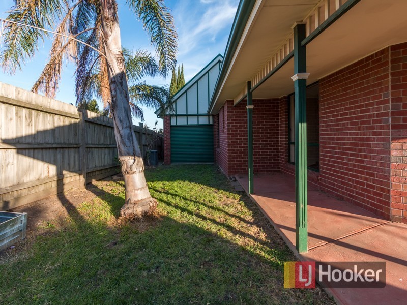 45 Earlsfield Drive, Berwick VIC 3806