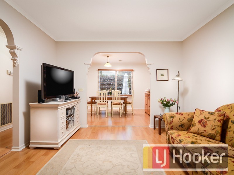 39 Allardice Parade, Berwick VIC 3806