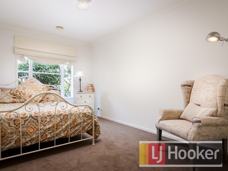 39 Allardice Parade, Berwick VIC 3806