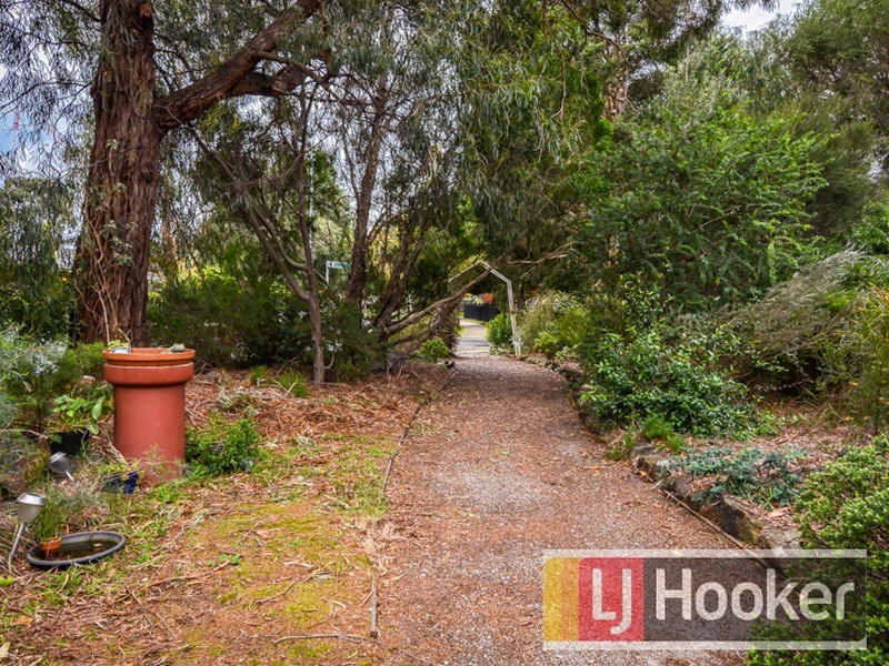 6 Kelso Place, Berwick VIC 3806