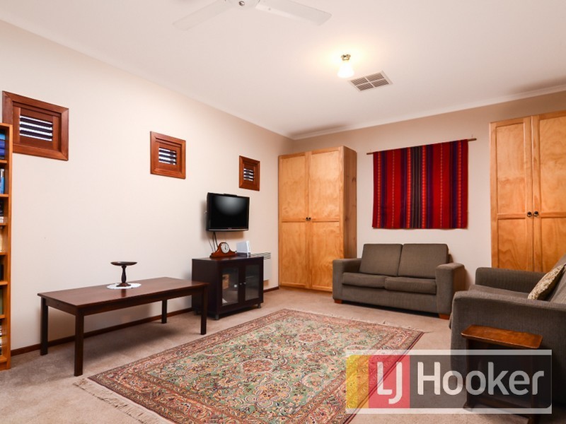 6 Kelso Place, Berwick VIC 3806