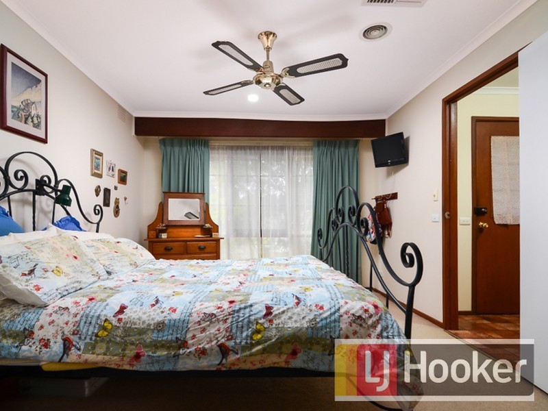 6 Kelso Place, Berwick VIC 3806