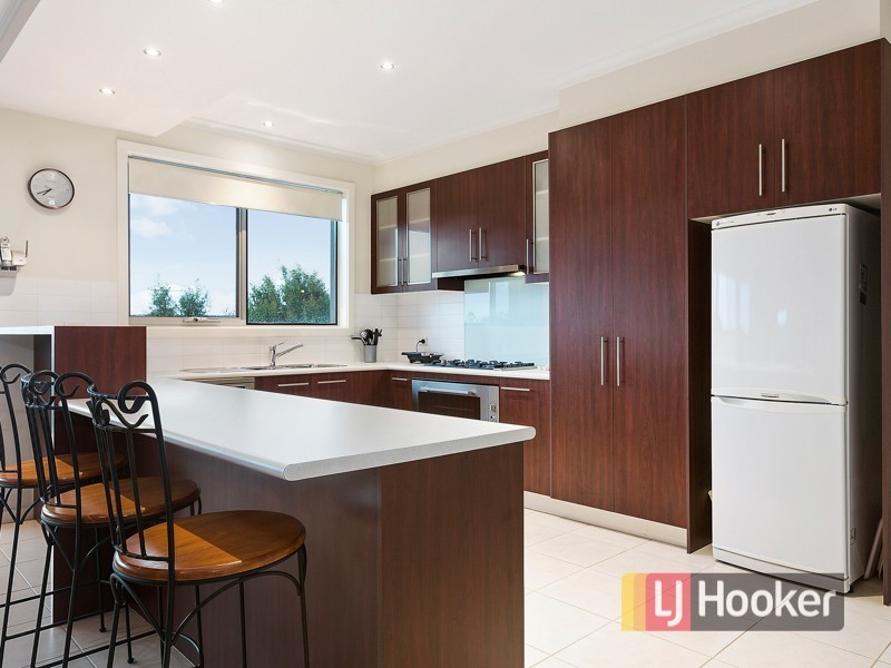 18 Wild Duck Way, Beaconsfield VIC 3807