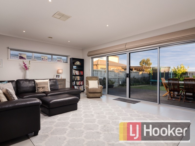 Unit 4/7-8 Roseville Court, Berwick VIC 3806