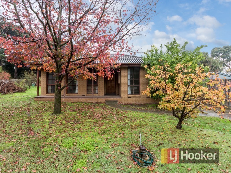 4 Kelso Place, Berwick VIC 3806