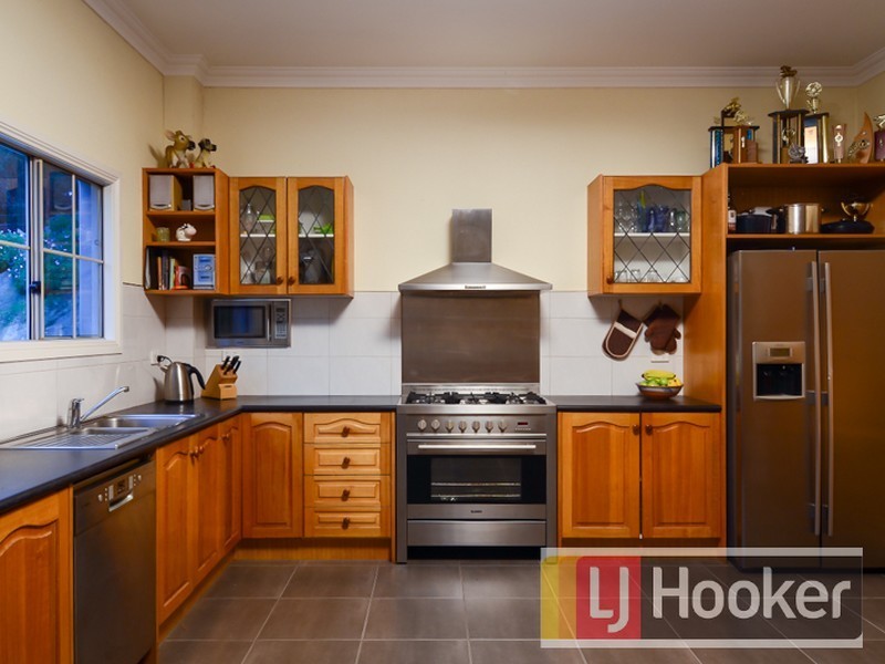 48 Salisbury Road, Beaconsfield Upper VIC 3808