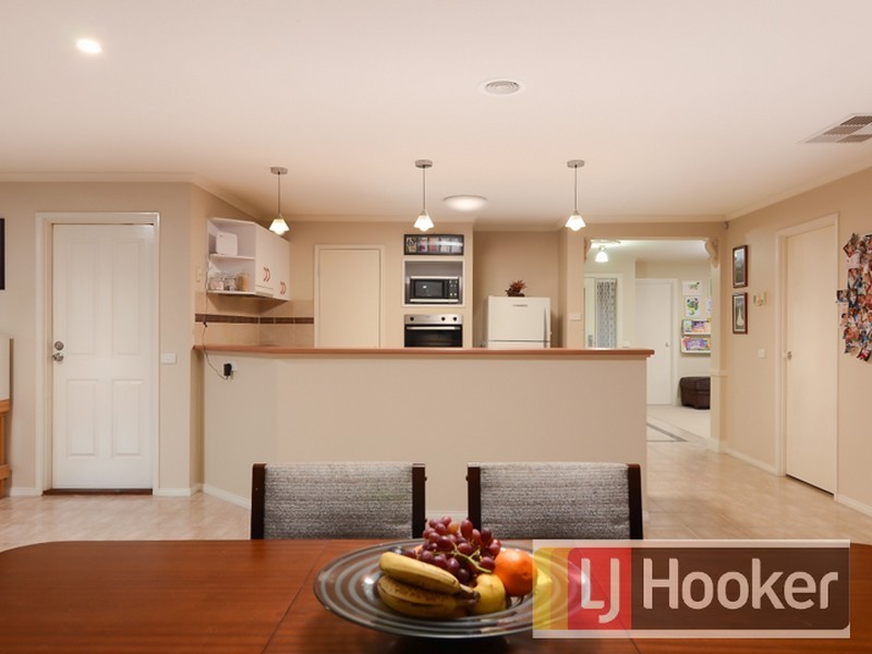 1 Stirling Circuit, Beaconsfield VIC 3807