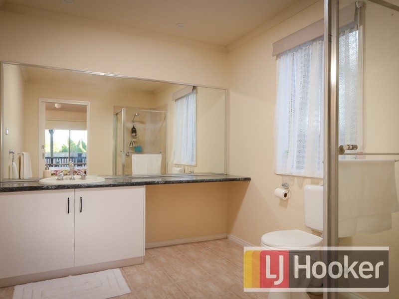 1 Stirling Circuit, Beaconsfield VIC 3807