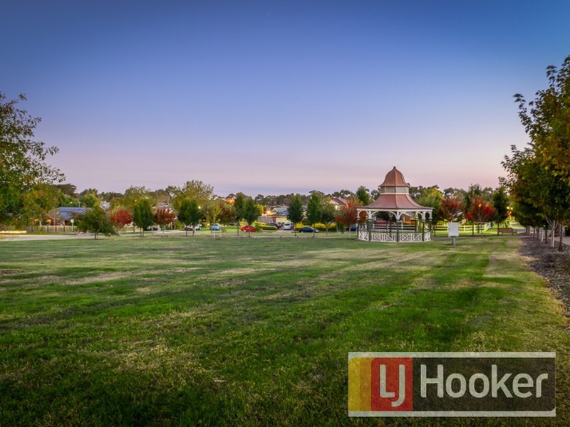 1 Stirling Circuit, Beaconsfield VIC 3807