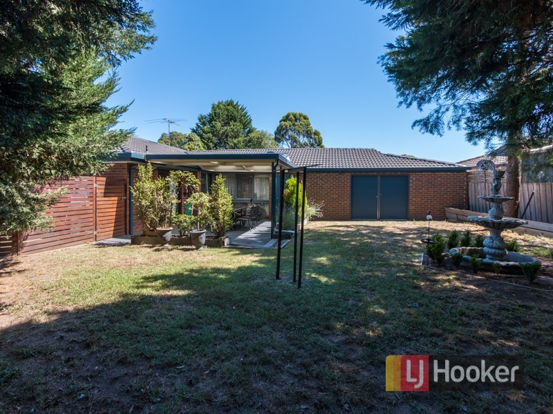 14 Harwood Court, Berwick VIC 3806