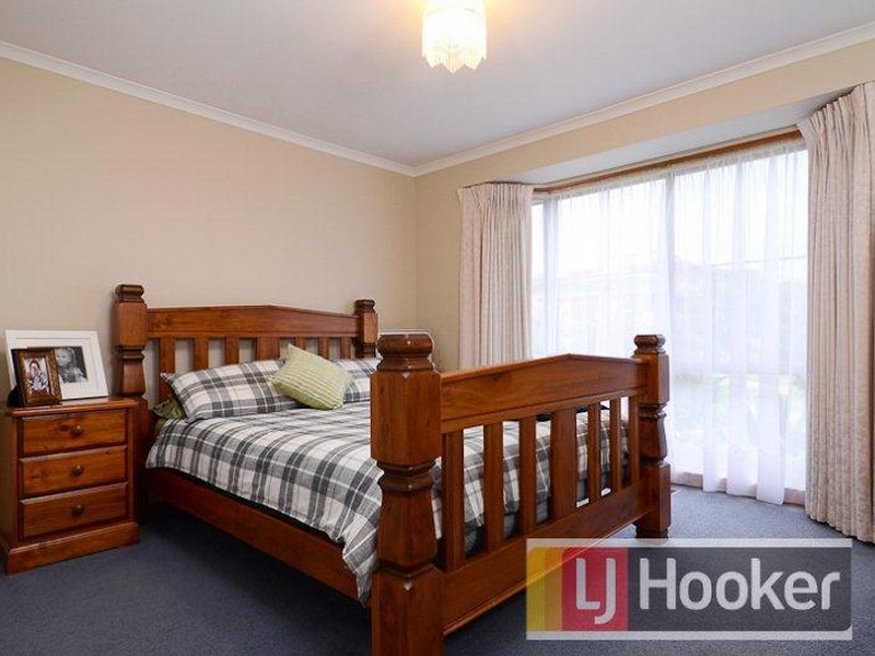 2 Matheson Court, Berwick VIC 3806