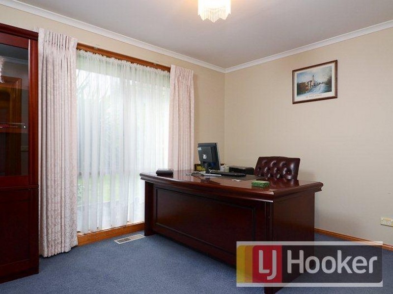 2 Matheson Court, Berwick VIC 3806