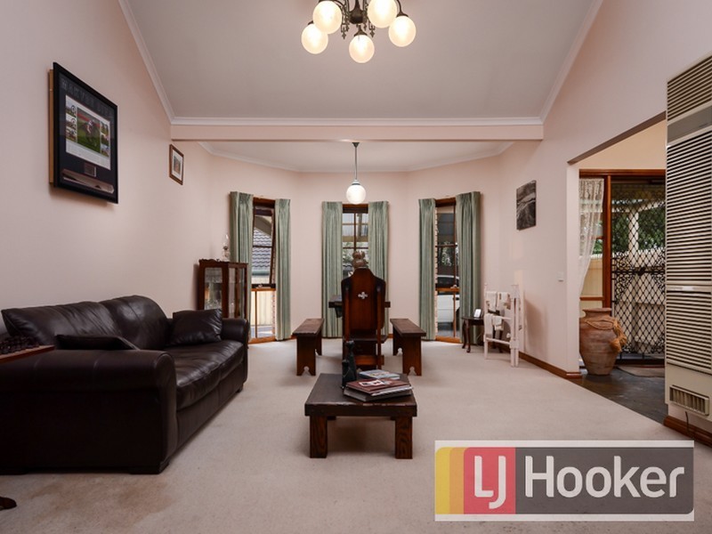 17 Fern Way, Narre Warren South VIC 3805