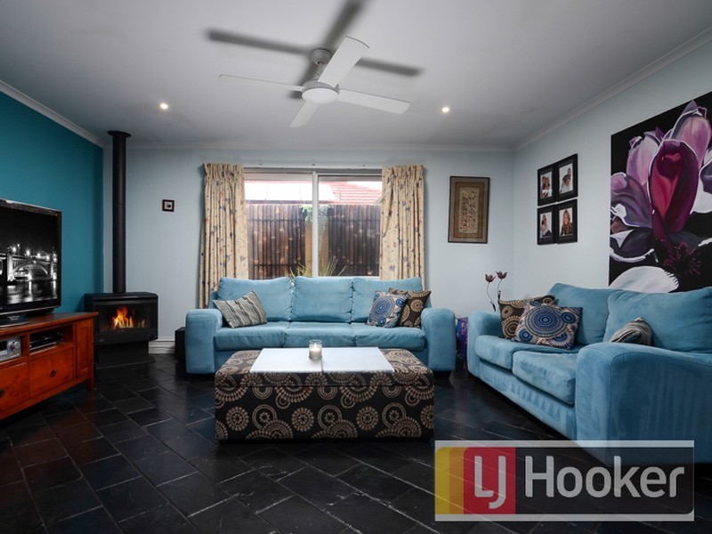 32 Ashfield Drive, Berwick VIC 3806