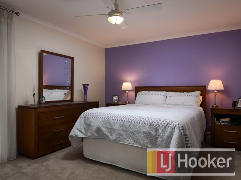 32 Ashfield Drive, Berwick VIC 3806