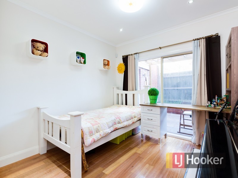 2/229 Gallaghers Road, Glen Waverley VIC 3150