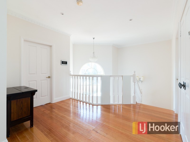 2/229 Gallaghers Road, Glen Waverley VIC 3150