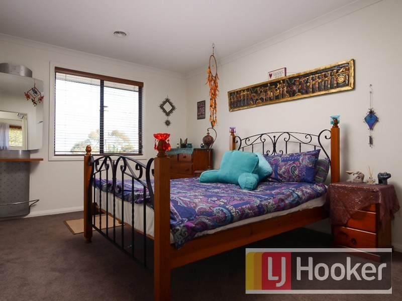 9 Jembecca Drive, Berwick VIC 3806