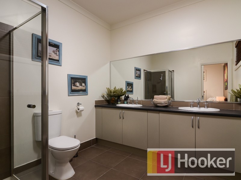 9 Jembecca Drive, Berwick VIC 3806