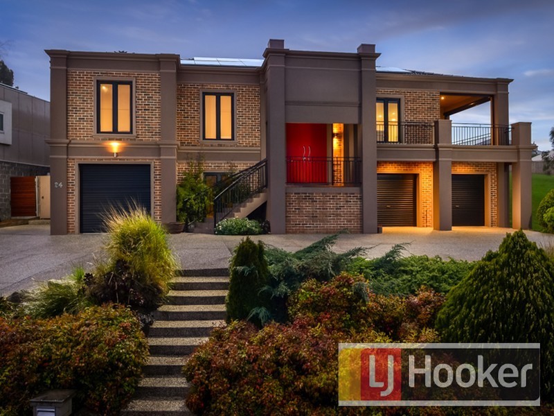 24 Melville Park Drive, Berwick VIC 3806