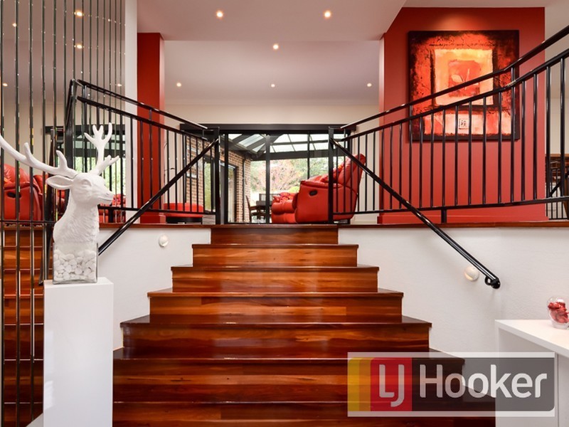 24 Melville Park Drive, Berwick VIC 3806