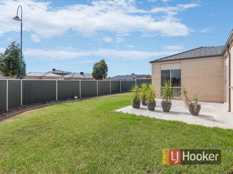 161 Viewgrand Drive, Berwick VIC 3806