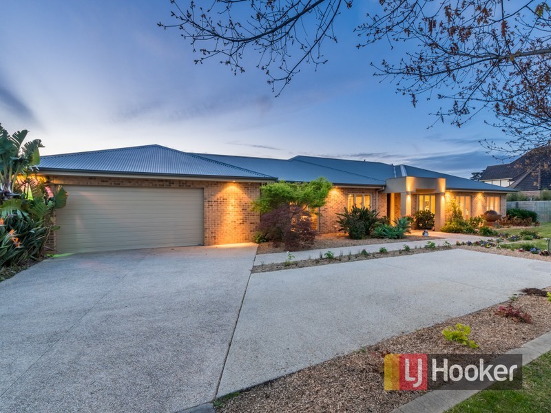 36-38 The Boulevard, Narre Warren South VIC 3805