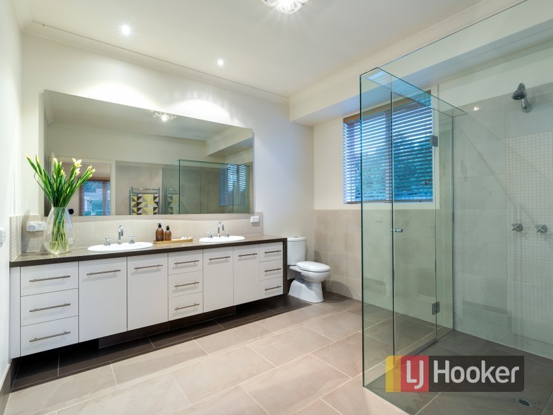 36-38 The Boulevard, Narre Warren South VIC 3805