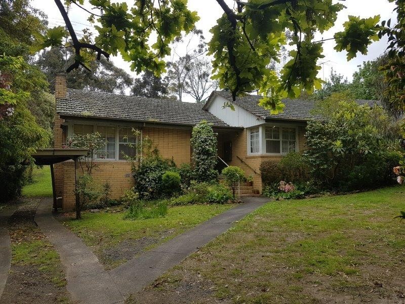 21 Langmore Lane, Berwick VIC 3806