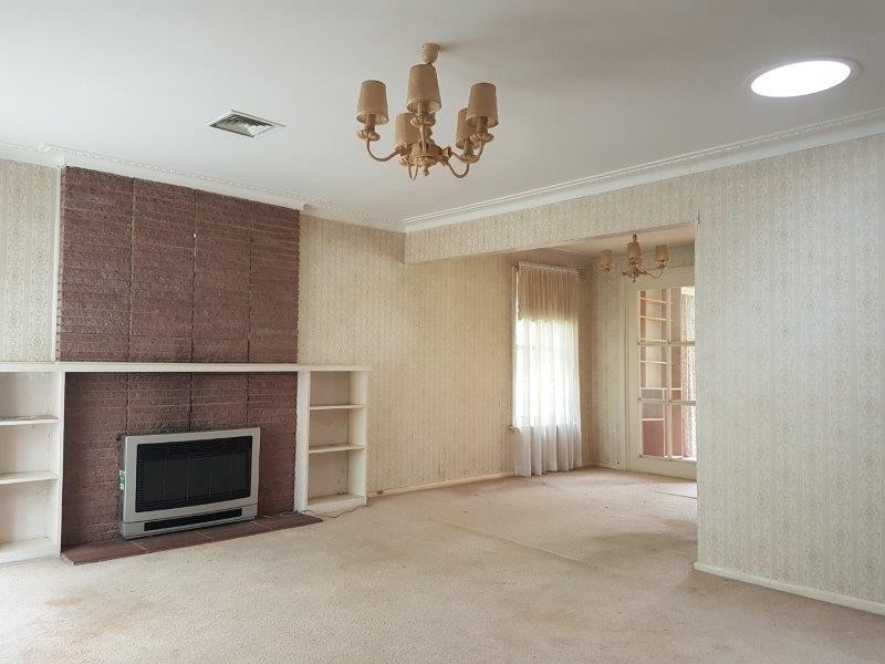 21 Langmore Lane, Berwick VIC 3806