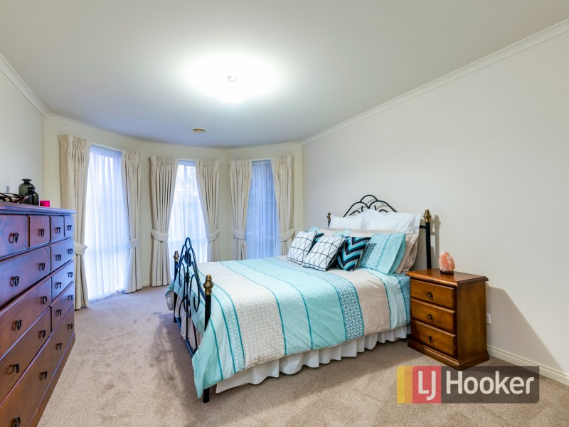 14 Orsino Place, Berwick VIC 3806