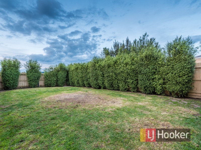 14 Orsino Place, Berwick VIC 3806