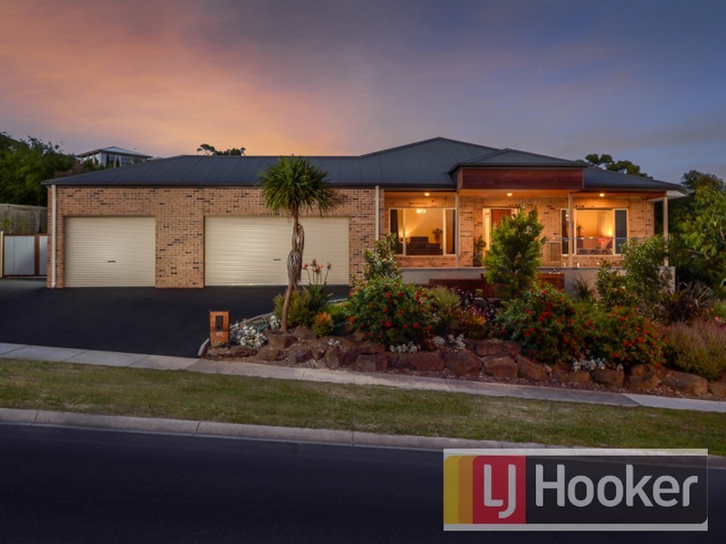 53 Timberside Drive, Beaconsfield VIC 3807